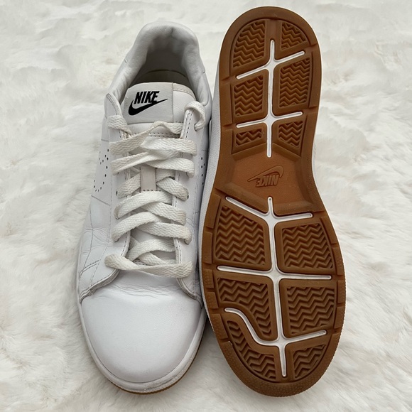 Women's NIKE 'Tennis Classic Ultra' Sz 8 US Runners White - Picture 9 of 9